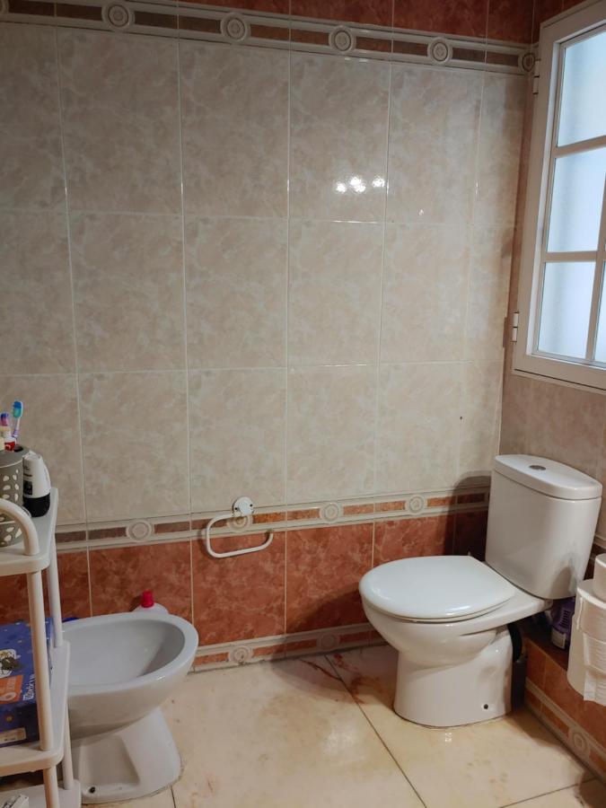Comoda Habitacion Privada Valencia Kültér fotó